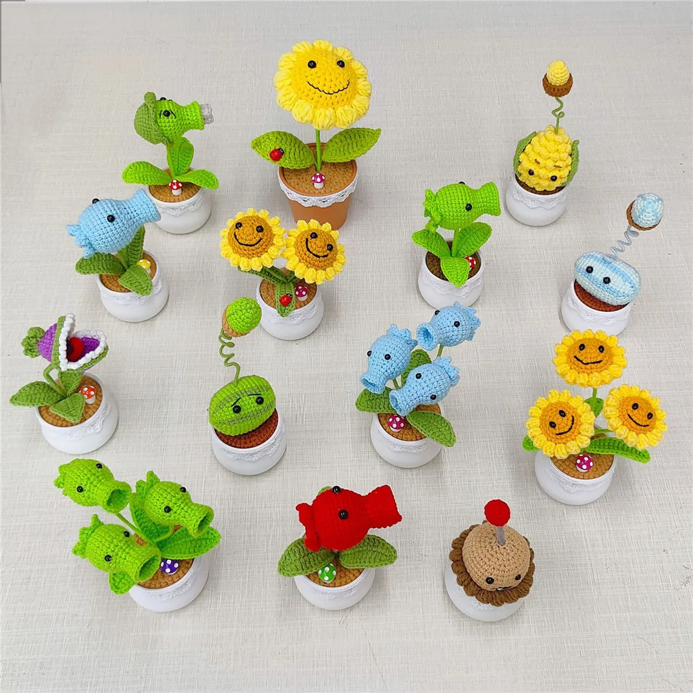 Desk Setup At Home - Plantas de Zombies, girasol, guisante, maceta,